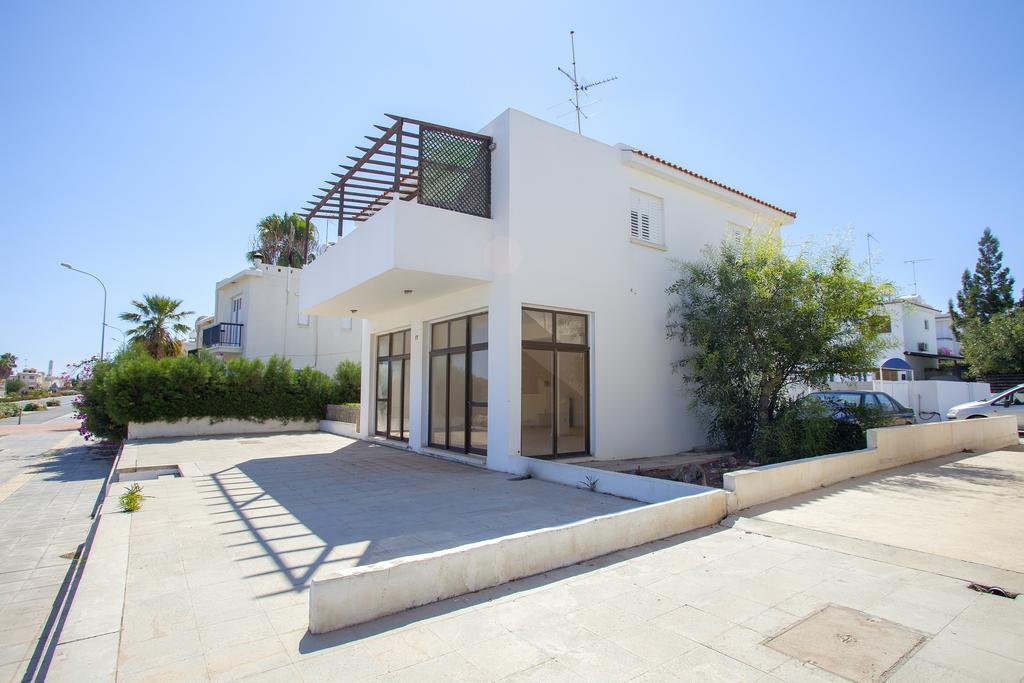 Protaras Holiday Suite Annie Ngoại thất bức ảnh